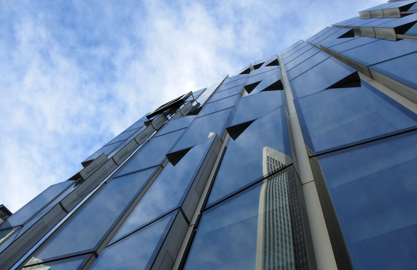 DWS Mainzero, Frankfurt/Main (DE)